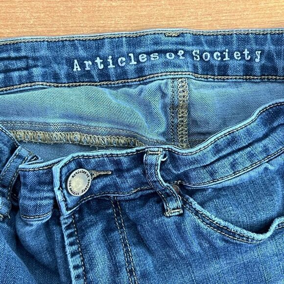 Articles of society, jeans, women’s size 28, mid rise,  - Picture 4 of 8